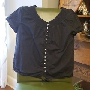 Blouse with tie string
